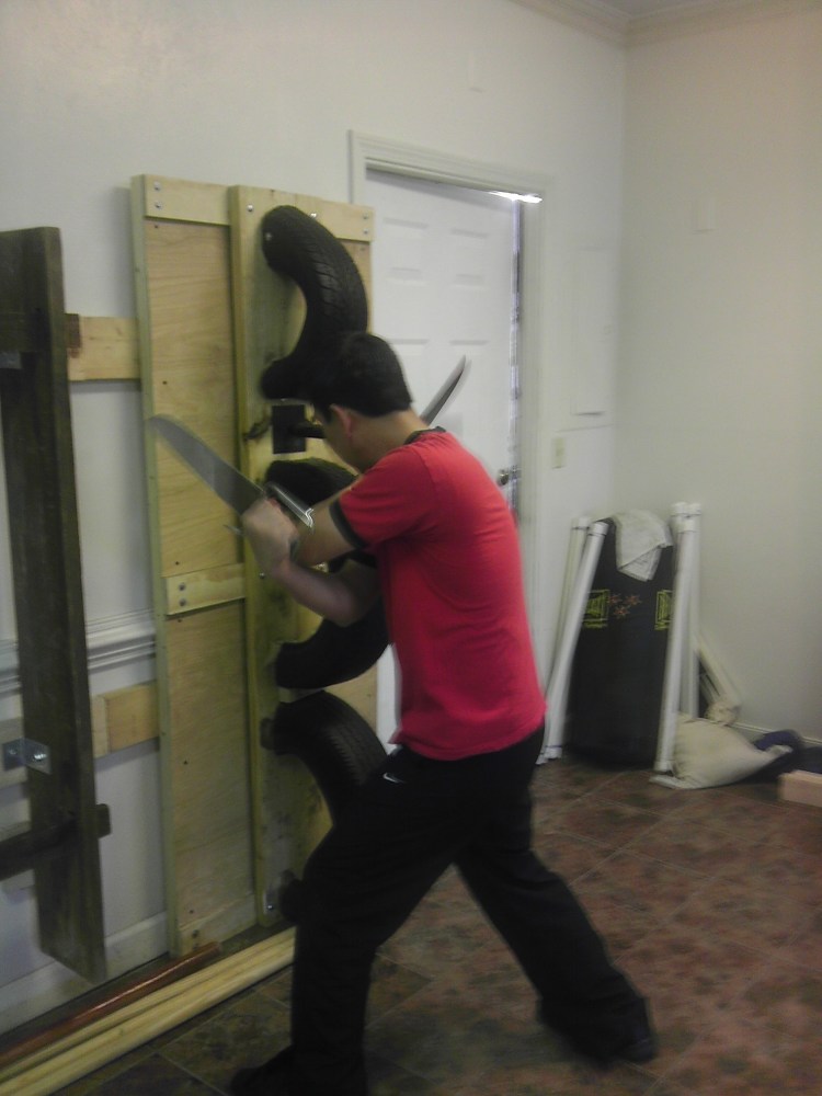 Lo Man Kam Wing Chun Knife Training 